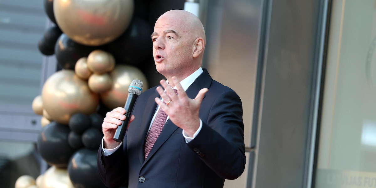 Fifa 'accuse infondate, Infantino non riceve un secondo stipendio'