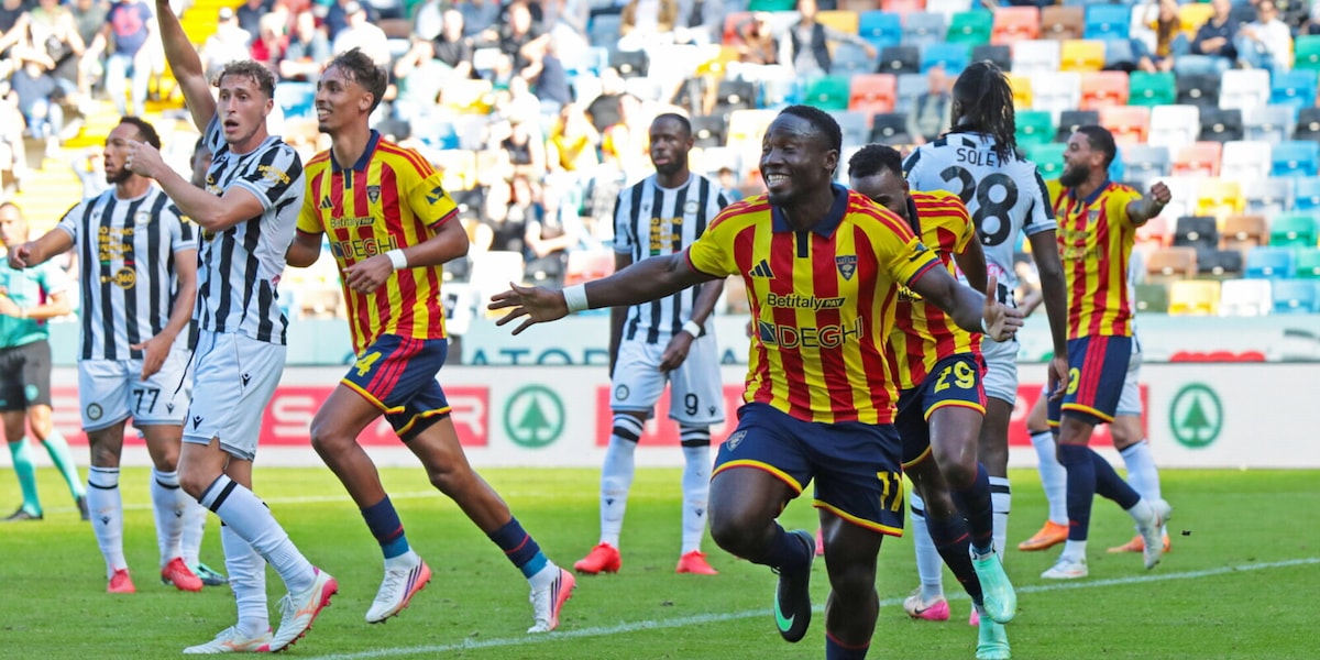 Tonfo Udinese! Quinto ko consecutivo, il Lecce ne fa tre: parte la contestazione
