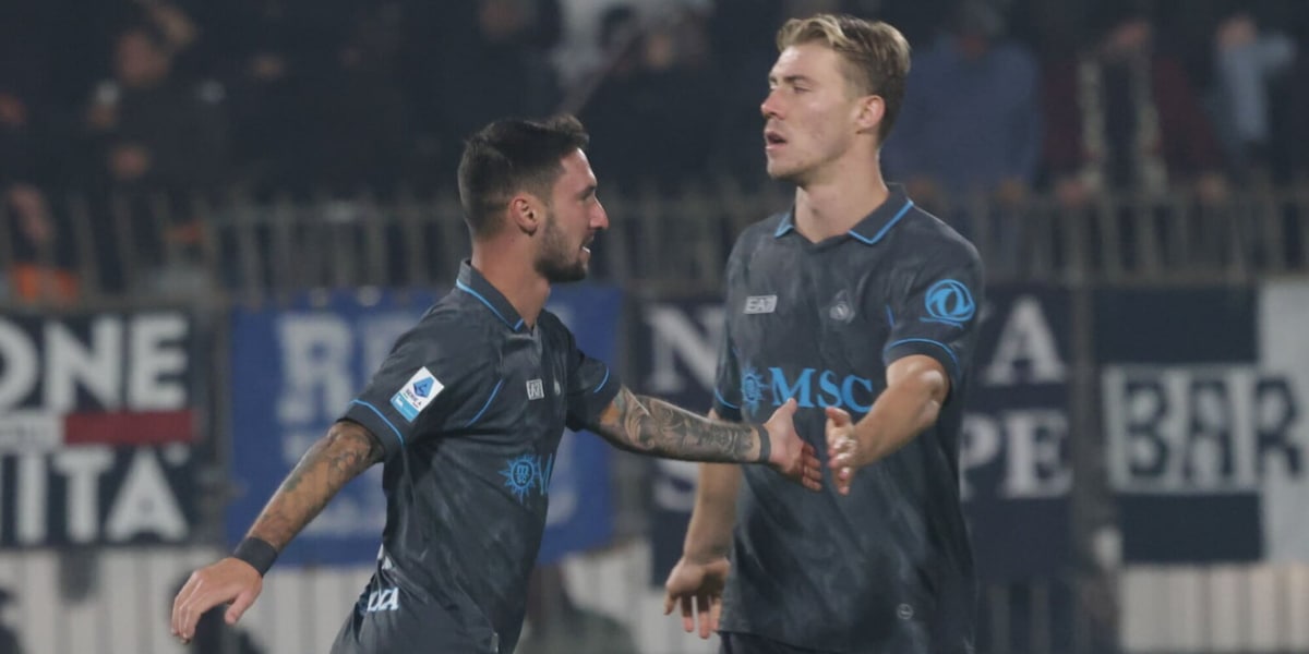Pagelle Monza-Napoli: Hojlund stappa, Politano gioca a biliardo. Milinkovic-Savic c'è, Varela pure