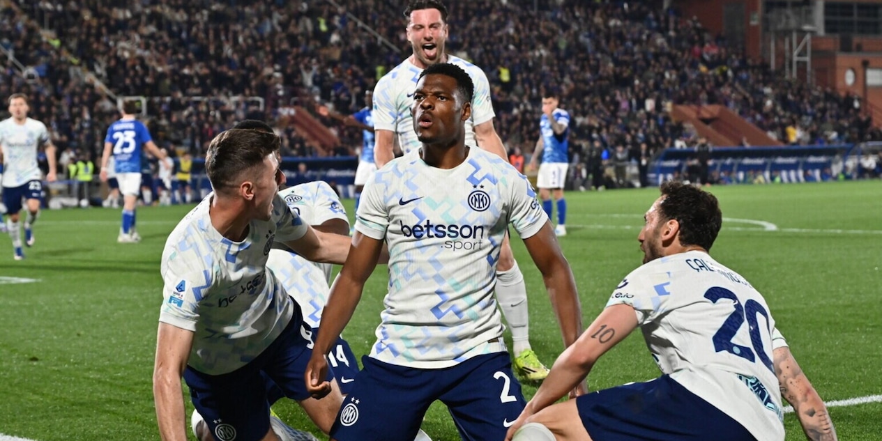 L’Inter ribalta il Como: doppiette Thuram-Dumfries, Chivu vede il trionfo! Juve 4ª a +2 su Fabregas