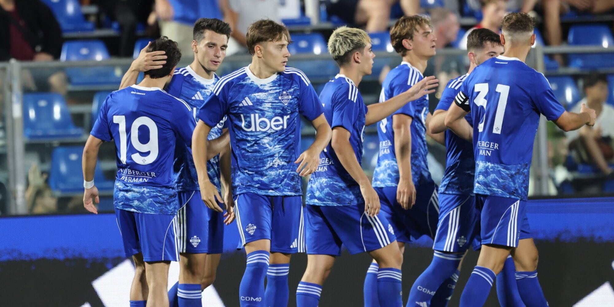 tuttosport 8211 como show batte 3 0 l8217ajax e vince il quadrangolare 160a segno nico paz