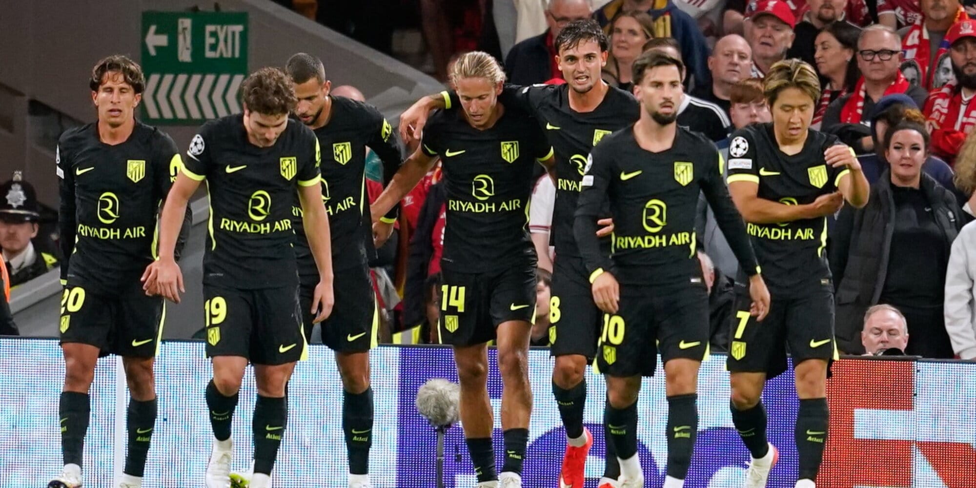 Il Liverpool rimonta l&rsquo;Atletico: David entra ma resta a secco. Goleade Psg e Barcellona, Sporting tris