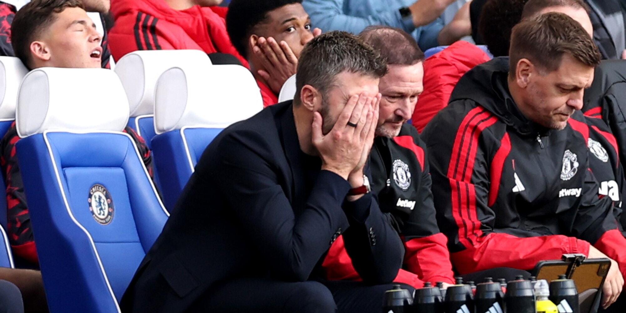Újabb United-katasztrófa: a Chelsea győzött, és nehéz helyzetbe hozta Carricket