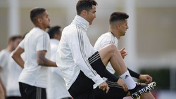 Cristiano Ronaldo, lo scarpino è da superstar!