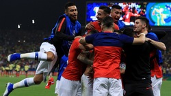 Il Cile vince ai rigori: la Colombia di Cuadrado saluta la Coppa America