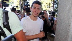 Napoli, visite mediche per Lozano