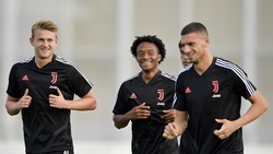 Juve, De Ligt sorride e corre verso l’esordio contro il Napoli