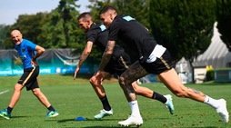 Icardi, fatica e sudore ad Appiano: il mercato può aspettare