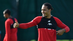 Napoli-Liverpool, la vigilia di Van Dijk: sorrisi e sicurezza