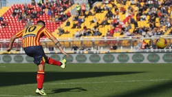 Il Lecce ringrazia Falco: gol e assist nel 2-2 contro il Genoa