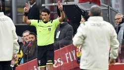 Milan, che sfortuna! Prima il Var, poi due legni tengono in vita il Sassuolo