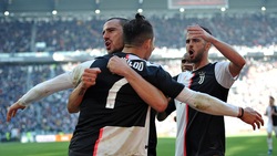 Cristiano Ronaldo-De Ligt show: Juve-Fiorentina 3-0
