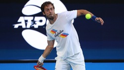 Lorenzi vola agli ottavi del New York Open: che rimonta su Petrovic!