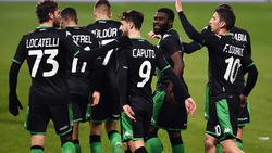 Caputo, doppietta nel silenzio. Tris di Boga, il Sassuolo stende il Brescia