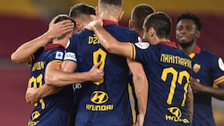 Una magia di Pessina non basta al Verona: la Roma vince con il volo di Dzeko