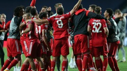 Champions, trionfo Bayern: parte la festa in campo