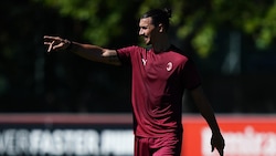Milan, Ibrahimovic guida i compagni in allenamento