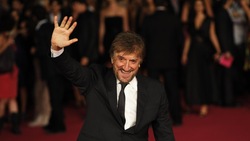 Gigi Proietti morto a 80 anni: addio a un grandissimo