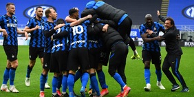 Conte, che gioia! Corsa folle per il gol di Darmian