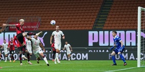 La nuova maglia non porta fortuna al Milan: il Cagliari è un muro