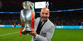 Europeo, trionfo Italia: Vialli e gli azzurri alzano l'Europeo a Wembley