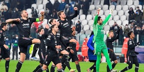 Juve-Malmoe, le pagelle: Bernardeschi migliore in campo