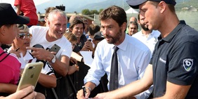 Juve, l'abbraccio unico di Villar Perosa