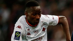 Milan, cambio di strategia: perso Sanches, occhi su Pape Sarr