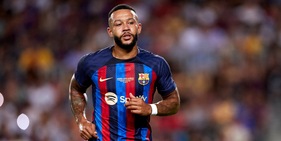 Juve, tutto su Depay: il rapper con il leone al seguito