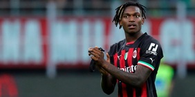 Milan, la grande notte di Leao: alla conquista dell’Europa e del Chelsea che lo vuole