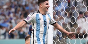 Argentina, fate largo: tocca a Julian Alvarez