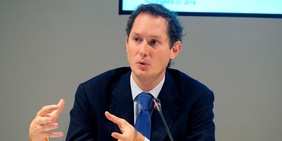 "Giù le mani dalla Juve". Così Elkann taglia corto e difende Andrea Agnelli