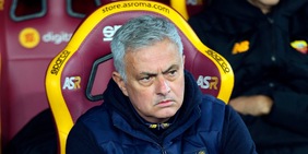 Roma-Cremonese, Mourinho: "Siamo stati orribili. Zaniolo? No comment" Roma-Cremonese, Mourinho: "Siamo stati orribili. Zaniolo? No comment"