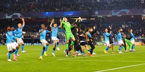 Osimhen leggenda, Di Lorenzo e Politano top: le pagelle di Napoli-Eintracht