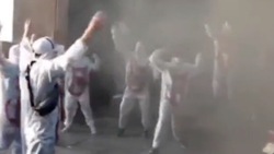 Argentina: il banderazo del Racing è davanti... alla sede dell'Independiente!