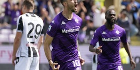 La Fiorentina risponde al Torino: Castrovilli-Bonaventura, Udinese ko