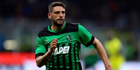 Berardi, duello Lazio-Fiorentina. Eriksen chiama Hojlund allo United