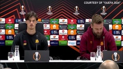Siparietto De Rossi-Svilar in conferenza, che risate!
