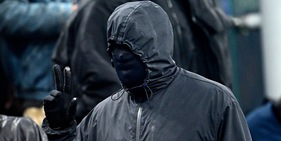 Un uomo mascherato a San Siro per Inter-Atletico: avete capito chi è?