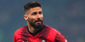 Giroud si gira per l'ultima volta e saluta il Milan: futuro in Usa