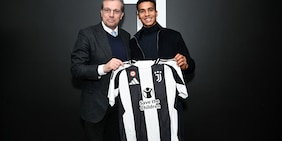 Ecco Alberto Costa: il colpo Juve firma con Giuntoli e svela il numero di maglia!