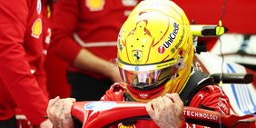 Hamilton: “Guidare la Ferrari mi piace molto, qui solo per vincere”