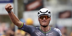 Conferma top Ganna ma Van der Poel vola