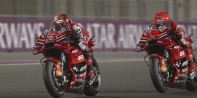 Bagnaia e Marquez, è una partita a poker