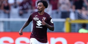 Il Friburgo va da Lazaro ma lui dice no per il Toro