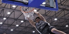 Ellis: “Con Milano sarà dura ma i playoff…”