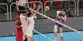 Azzurri con Bovolenta a caccia delle Finals