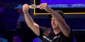 Main Event WSOP 2025, Mizrachi campione del mondo: è nella storia del poker
