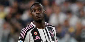 Kolo Muani, le sirene Premier spaventano la Juve: due big bussano alla porta del Psg