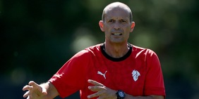 Milan, chiuso il post Theo si lavora a destra: dubbi e preferenze di Allegri